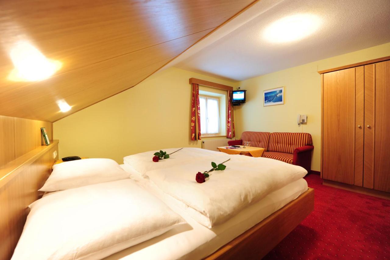 Haus Enzian Sankt Anton am Arlberg Quarto foto